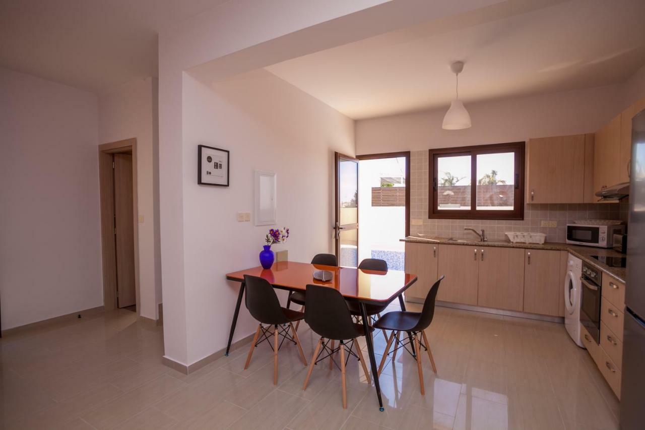 Dafni Villa 19 Paralimni Exterior photo