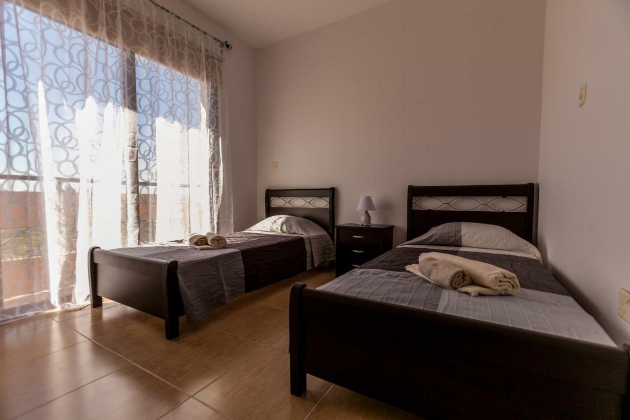 Dafni Villa 19 Paralimni Exterior photo