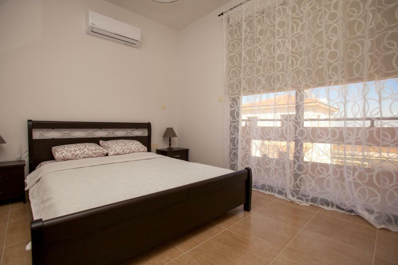 Dafni Villa 19 Paralimni Exterior photo